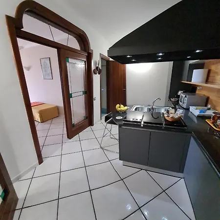 Agata's House Апартаменти *